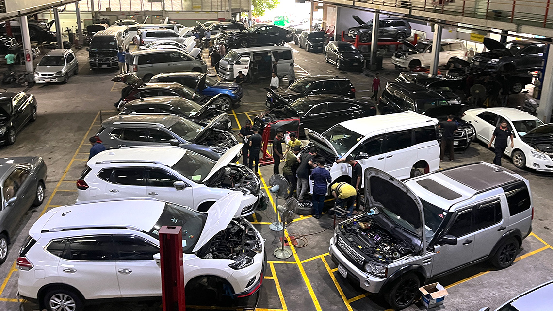 画像：取引先整備工場
